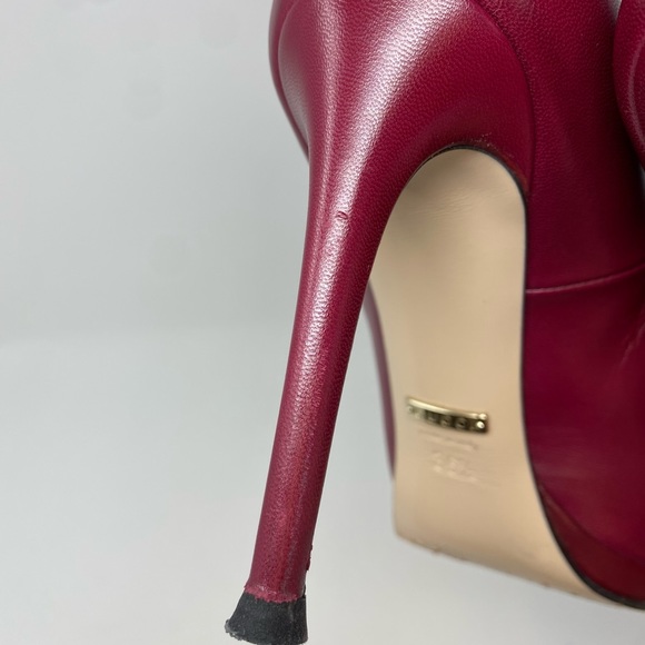 Authentic Gucci Gisele Leather Horse Bit Pumps Hollywood Nib Heels 36.5 - Picture 10 of 13